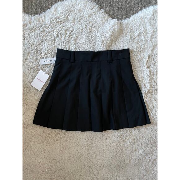 Aritzia Sunday Best Black Olive Micro Tennis Skirt 6 - Picture 1 of 3